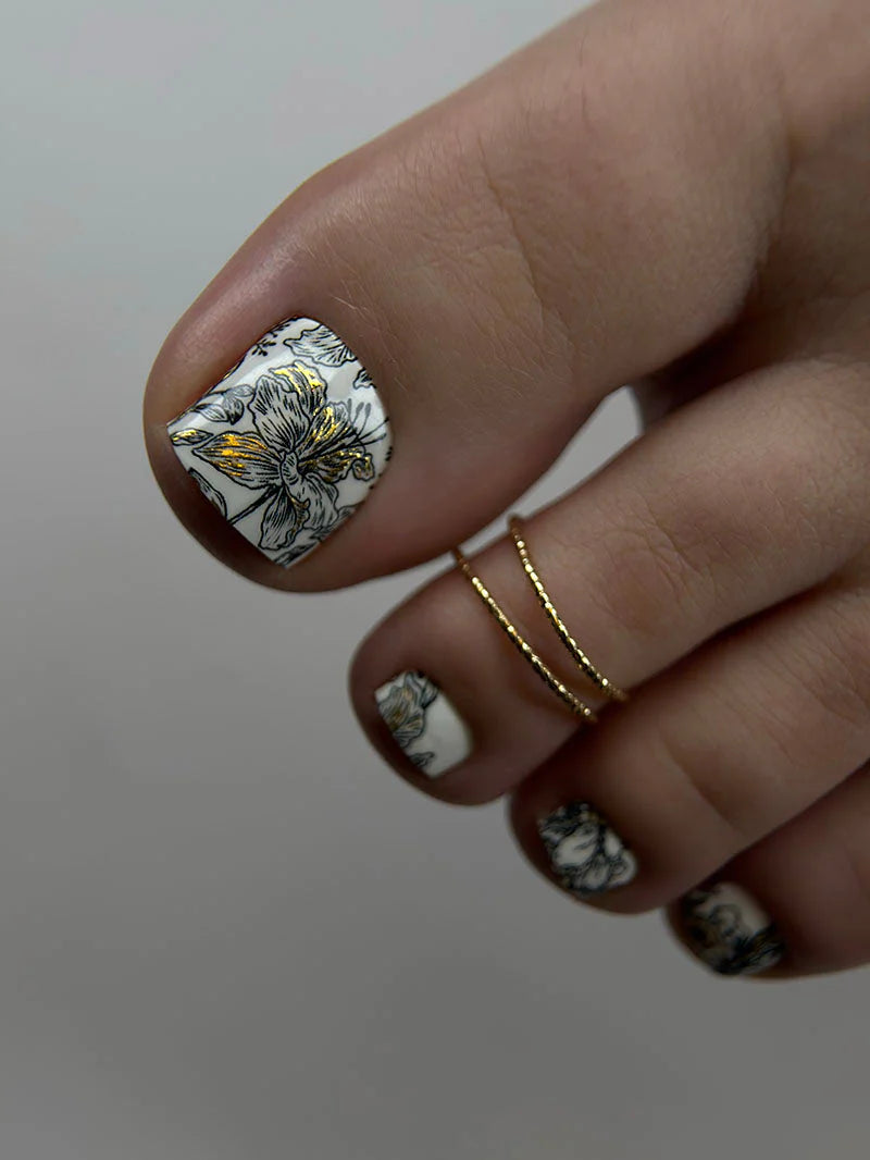 Pedicure Black flowers on white. Gold Foil. Nail wraps WR-427